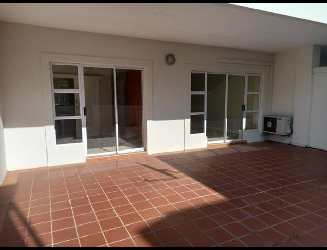 2 BEDROOM APARTMENT RENTED IN WALMER HEIGHTS